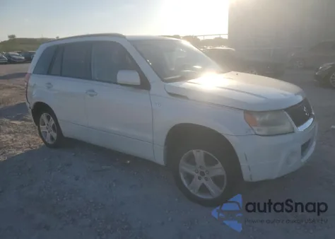 2007 Suzuki Grand Vitara Luxury z USA, uszkodzony, nr VIN JS3TE947974202172